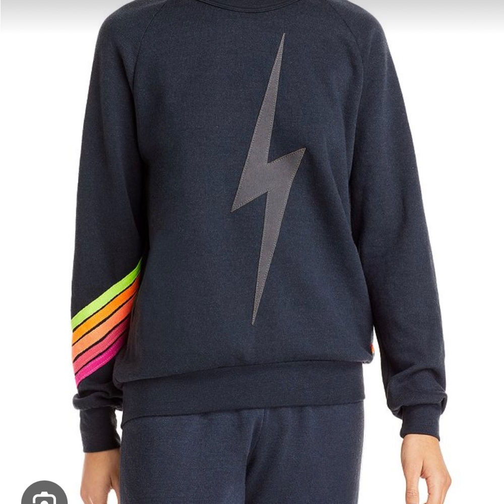 AVIATOR NATION BOLD STITCH CHEVRON 5 crew sweatshirt